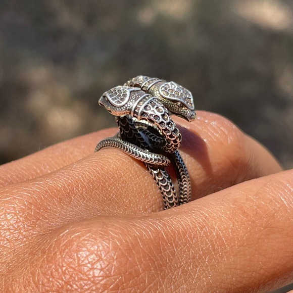 Gucci double snake ring - Picture 7 of 11